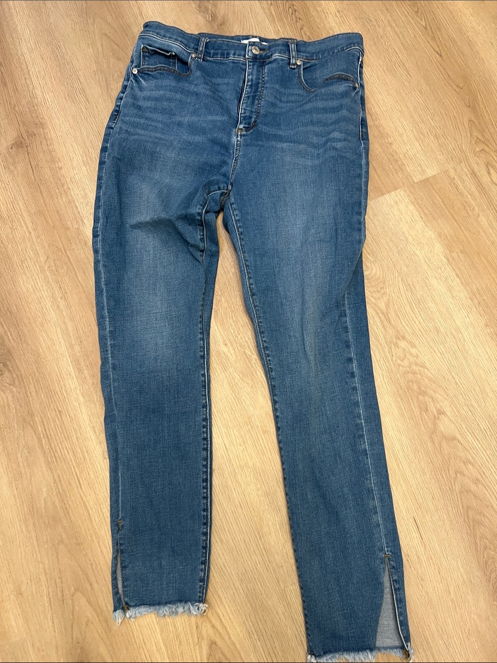LOFT Medium Blue Ankle Crop Jeans